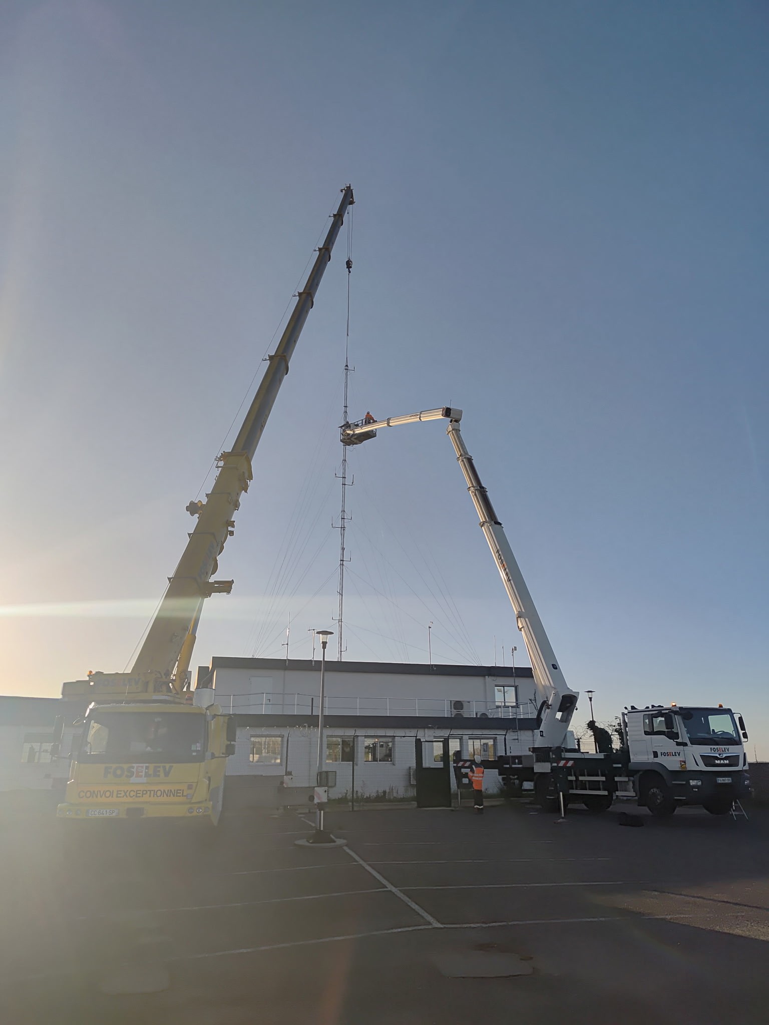 Démontage pylône 40m