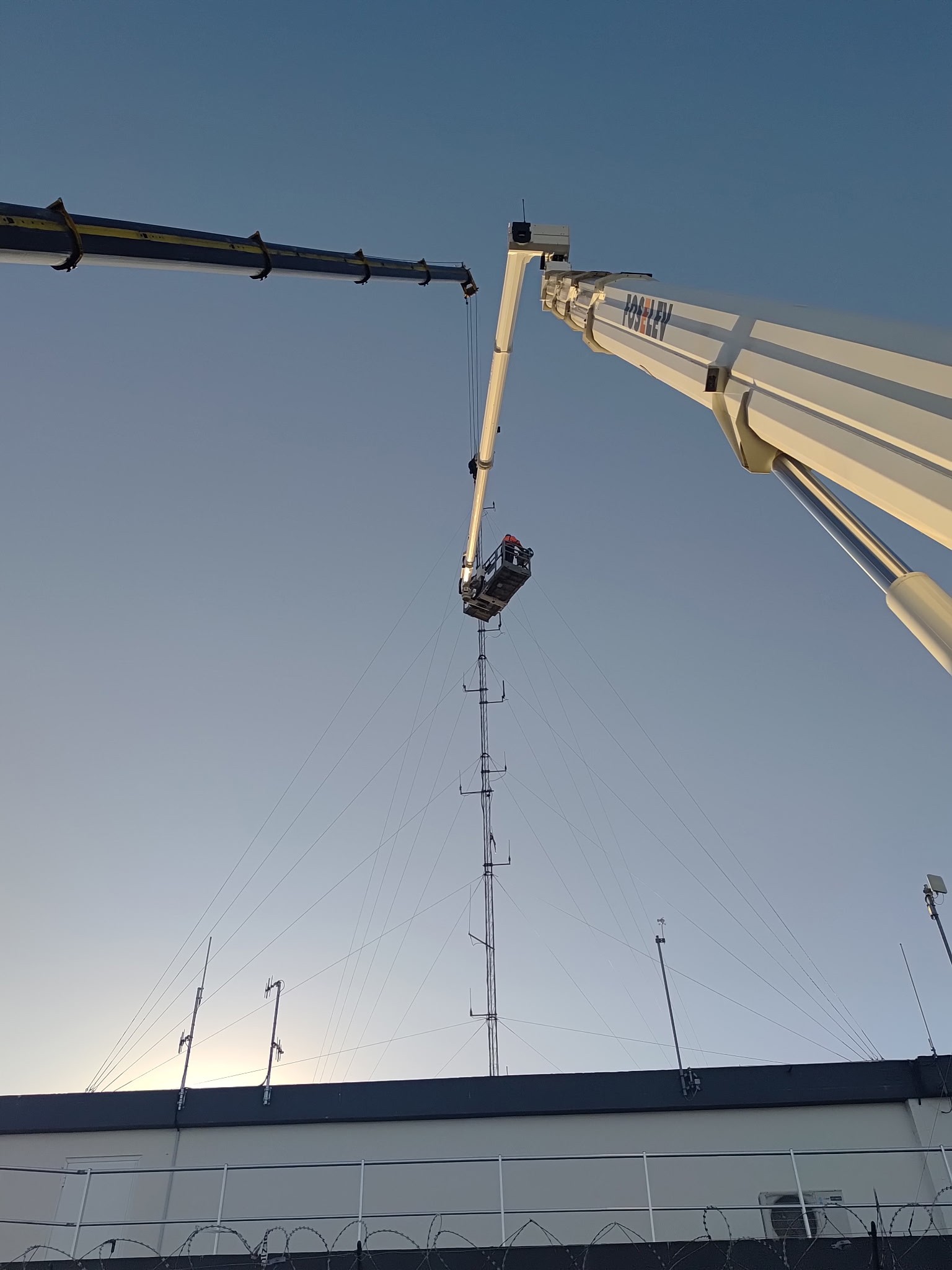 Démontage pylône 40m
